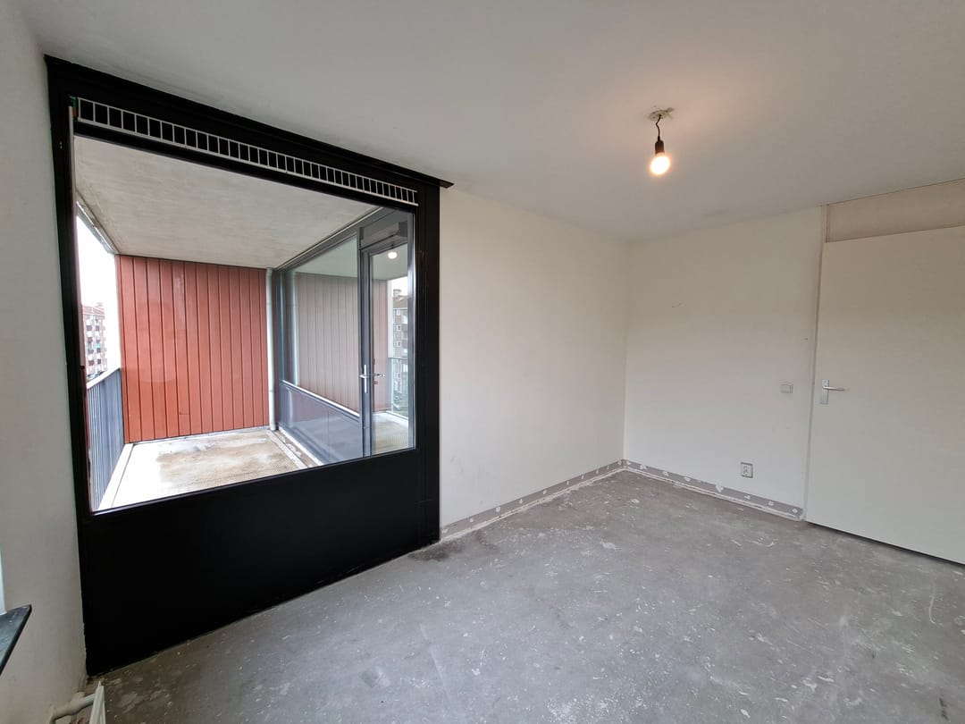 Photo 13 of Burgemeester Röellstraat 536