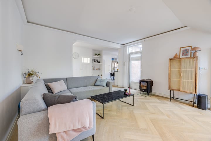 Foto 4 van Ambtsrichtersveld 307