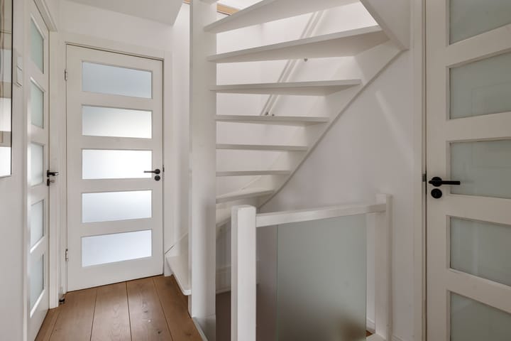 Foto 24 van Bors van Waverenstraat 27