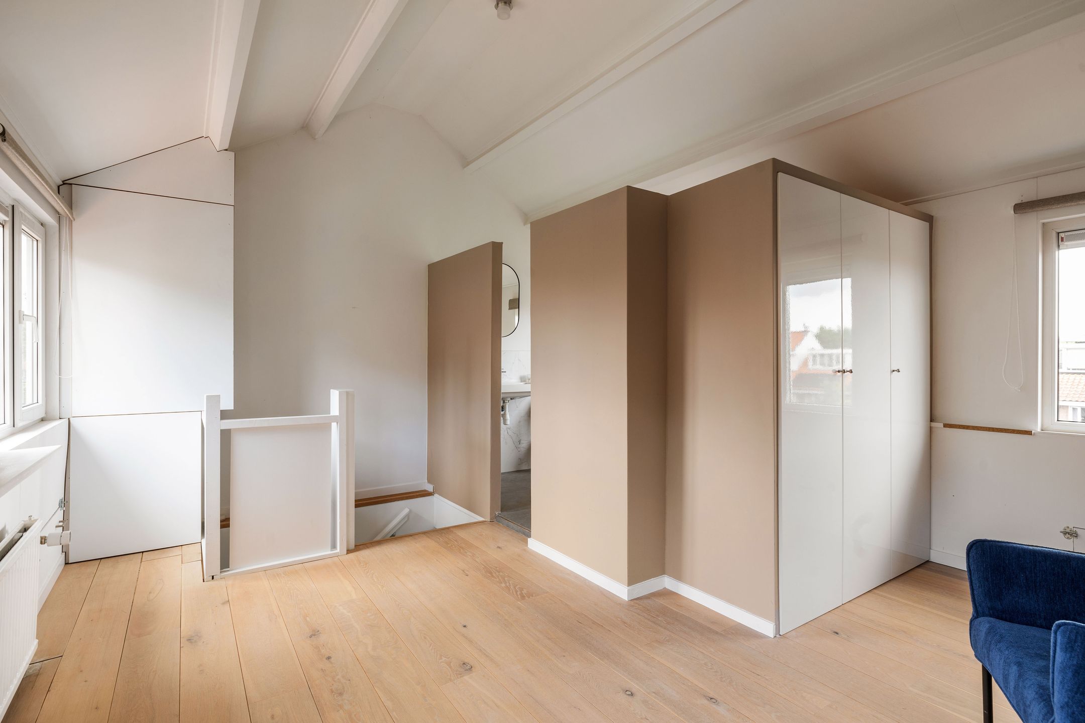 Photo 33 of Bors van Waverenstraat 27