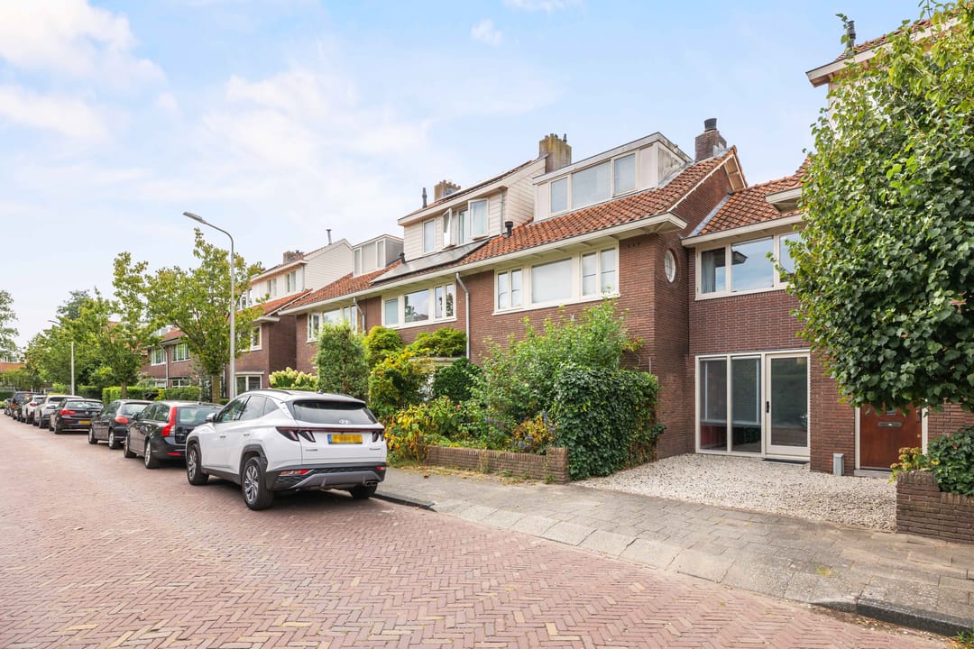 Photo 37 of Bors van Waverenstraat 27