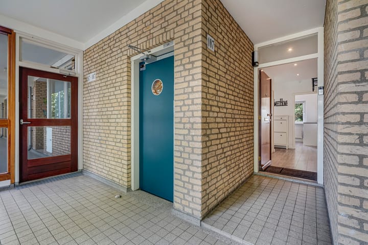 Photo 5 of Louis Bouwmeesterstraat 107