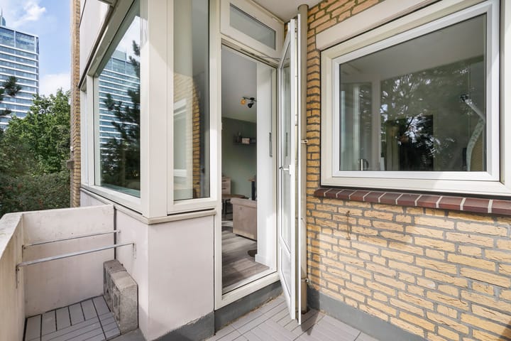 Foto 16 van Louis Bouwmeesterstraat 107