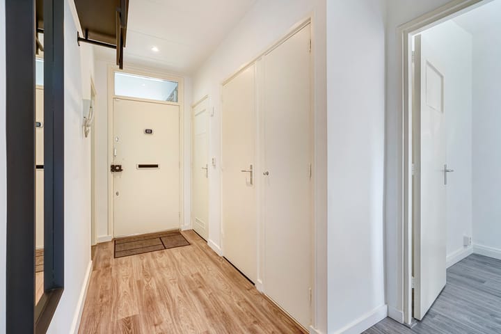 Foto 26 van Louis Bouwmeesterstraat 107