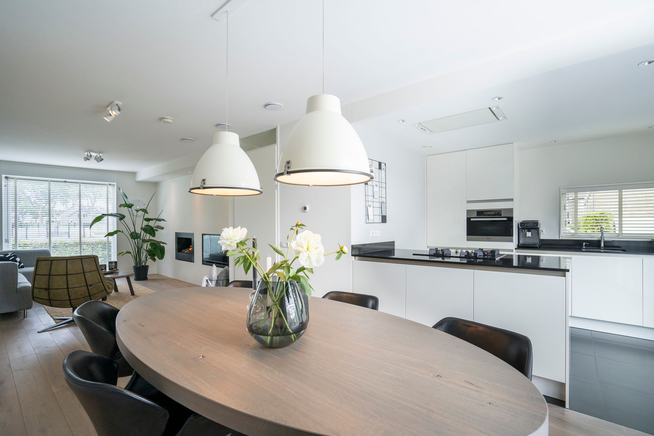 Foto 12 van Raadsliedenstraat 1