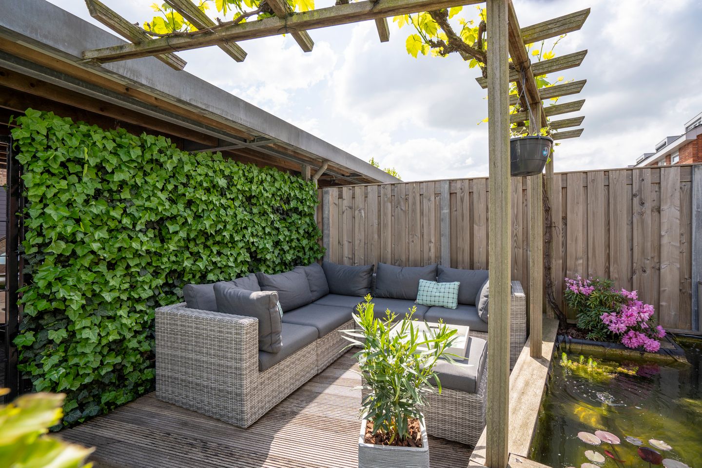 Foto 35 van Raadsliedenstraat 1