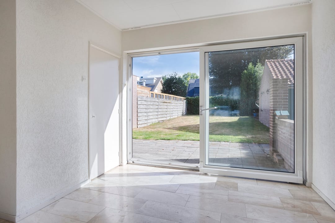 Photo 7 of Nassaustraat 10