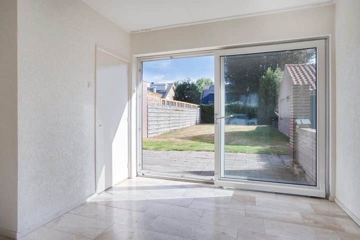 Photo 7 of Nassaustraat 10