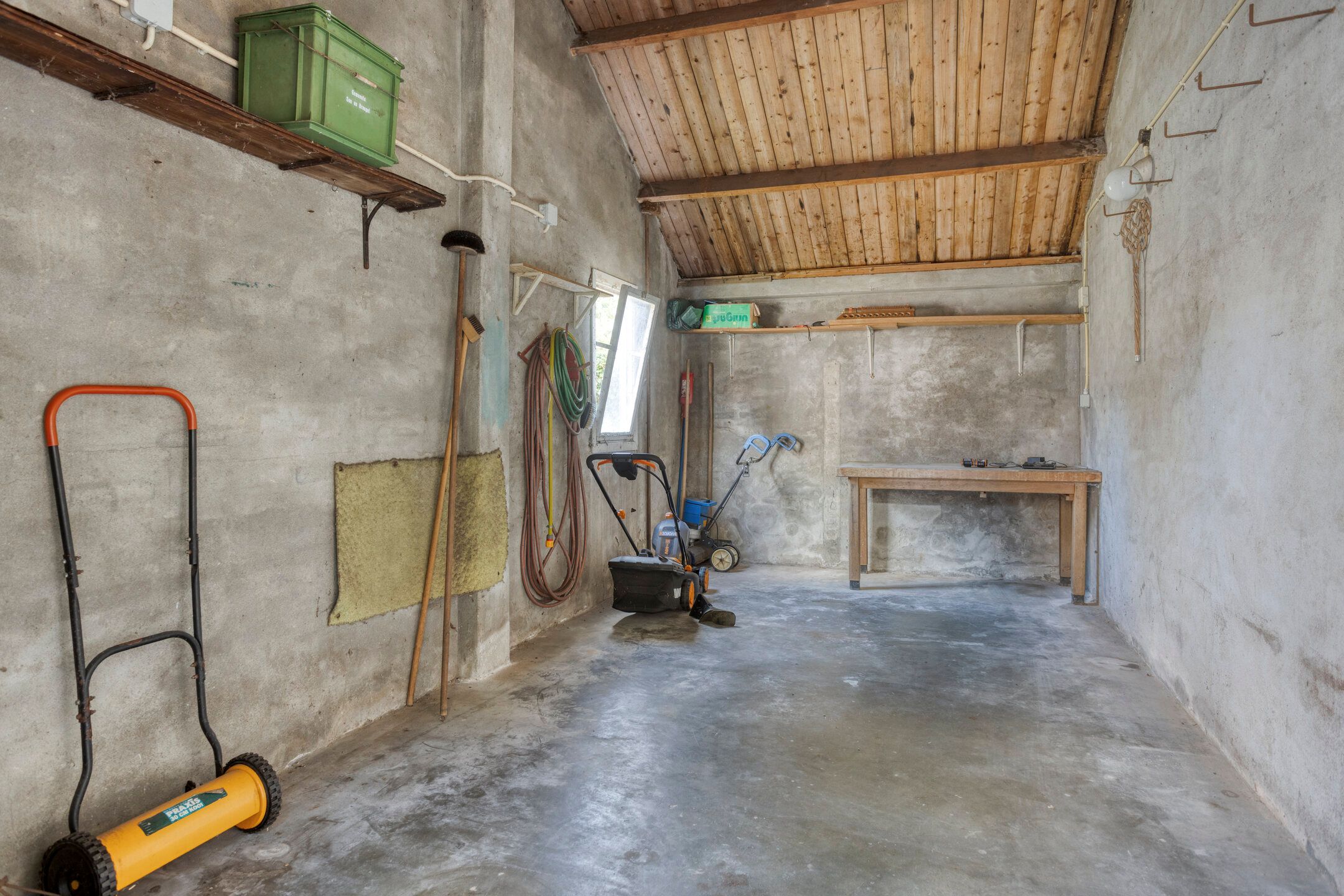 Photo 21 of Nassaustraat 10