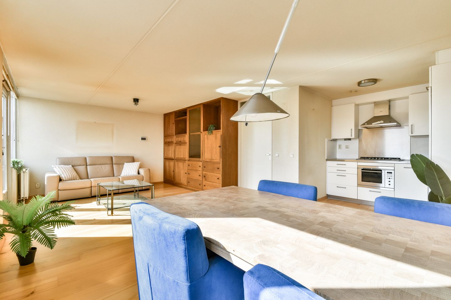 Photo 10 of Swaluëstraat 29-B