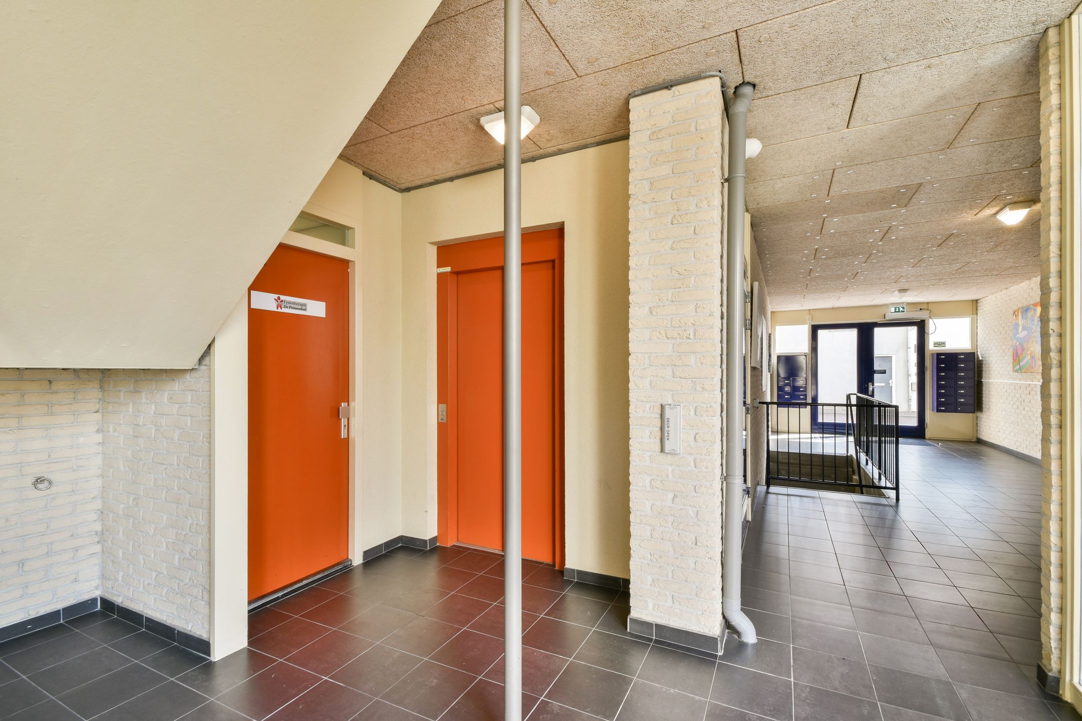 Photo 6 of Swaluëstraat 29-B