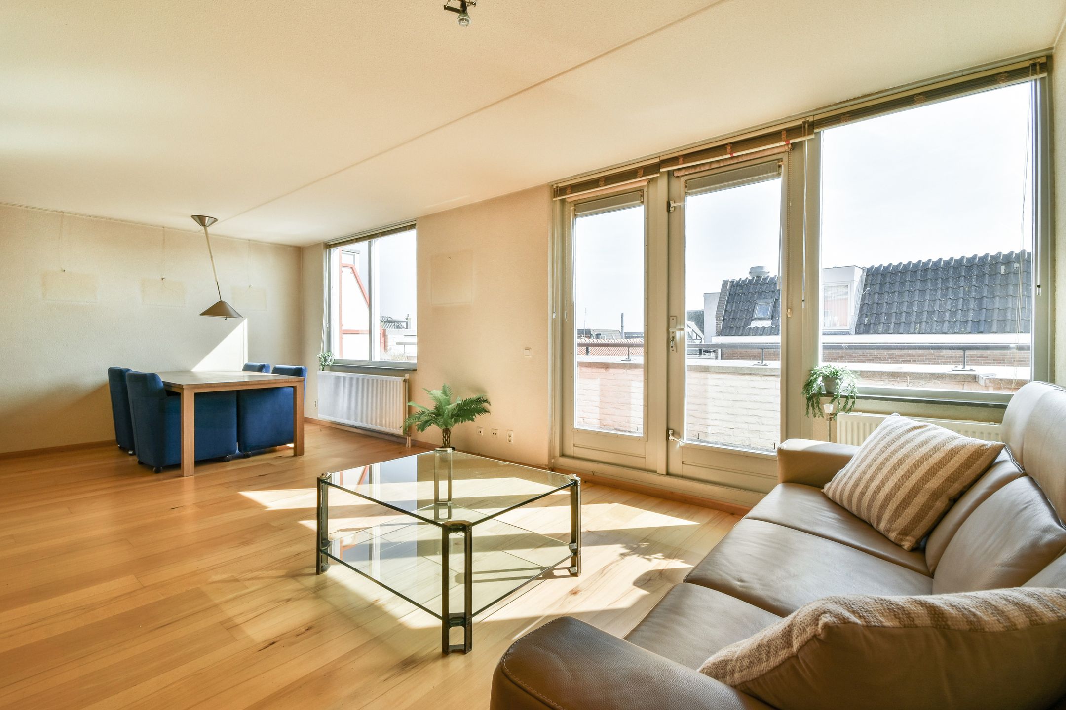 Photo 9 of Swaluëstraat 29-B