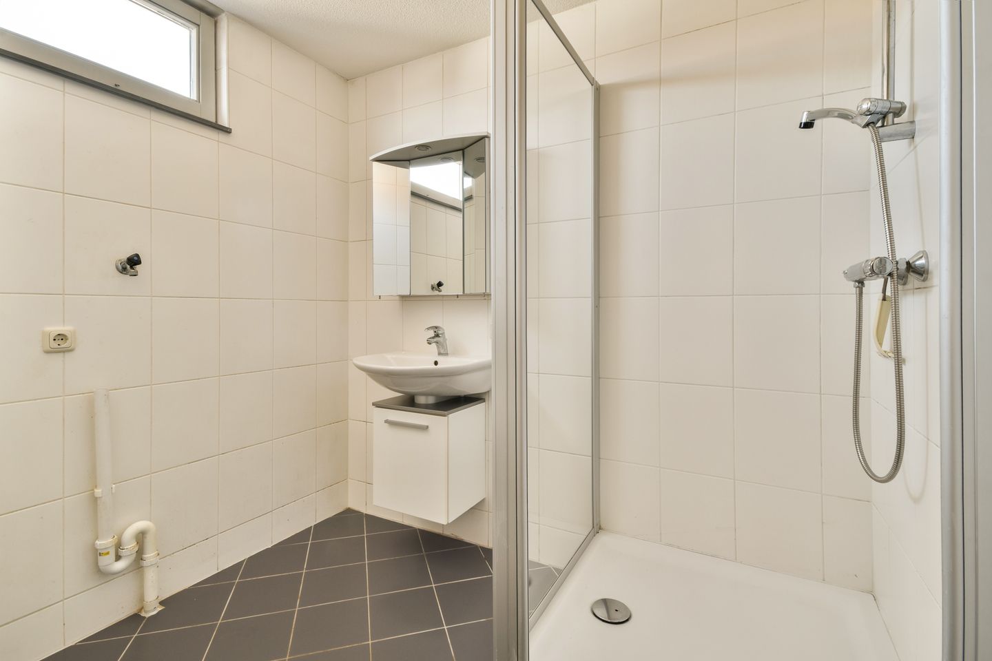 Photo 19 of Swaluëstraat 29-B