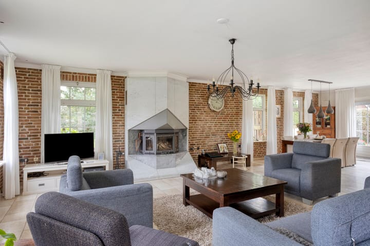 Foto 8 van Postweg 49