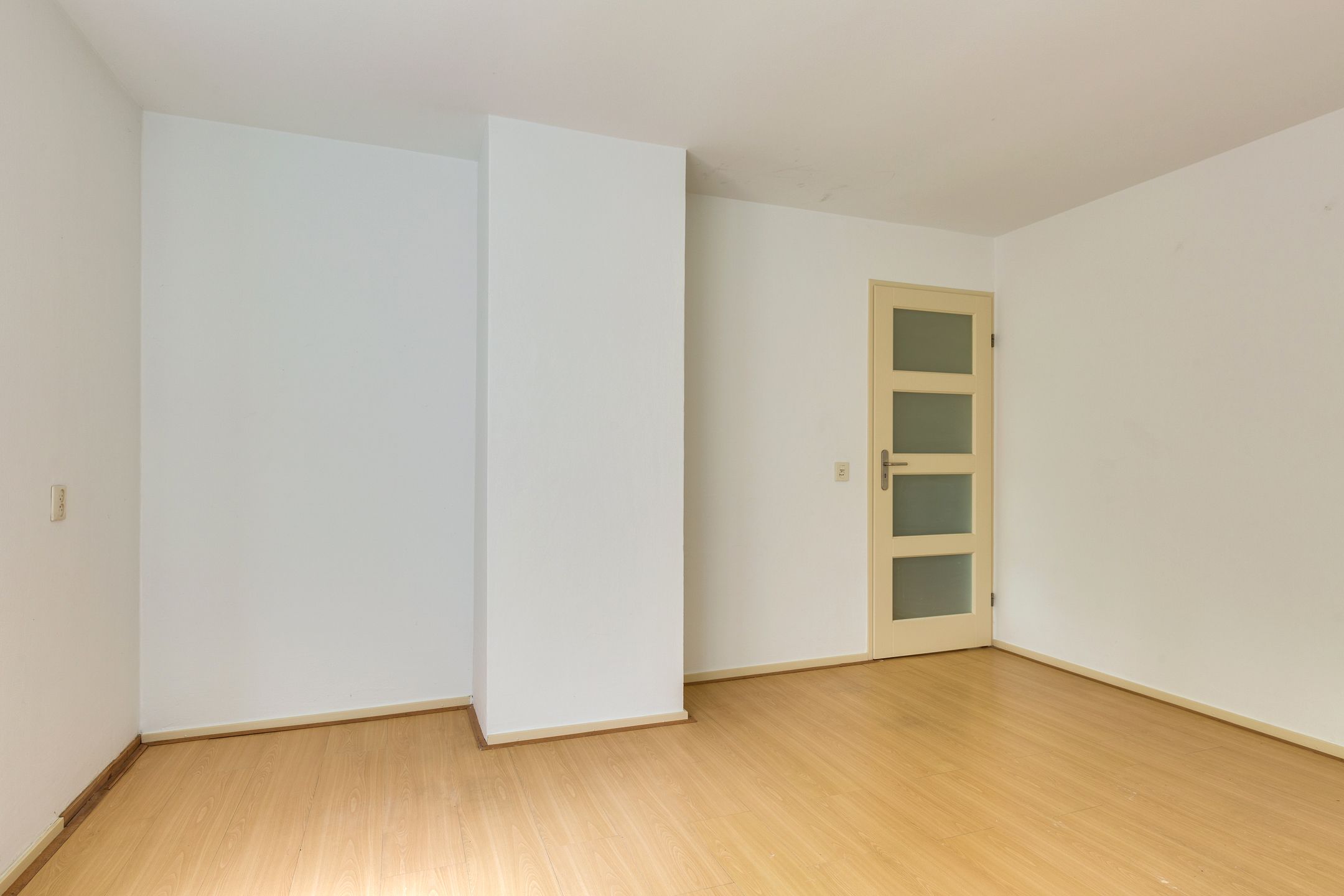 Foto 24 van Weigeliahof 12