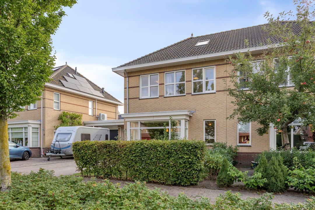 Foto 2 van Delling 18