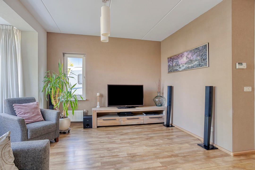 Foto 8 van Delling 18