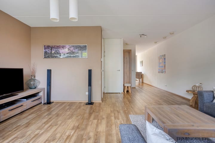 Photo 9 of Delling 18