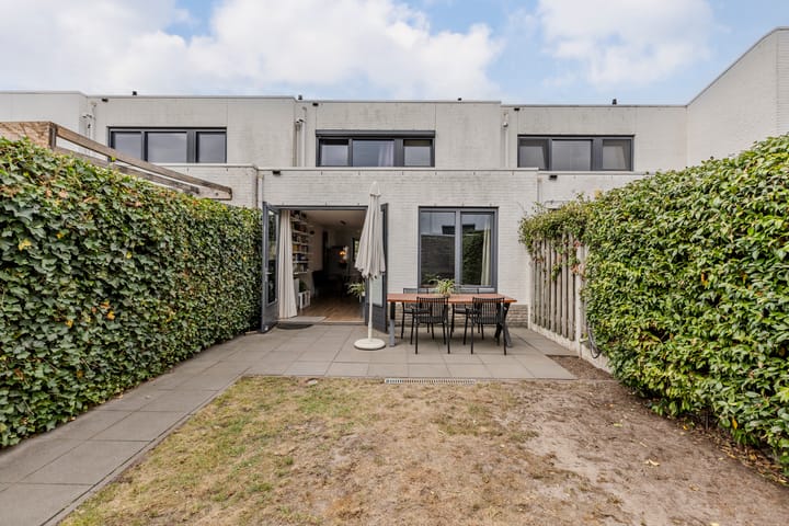 Foto 38 van Johanna Naberstraat 16