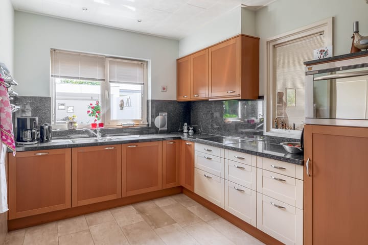 Foto 3 van Bisschop Rythoviusweg 7-A