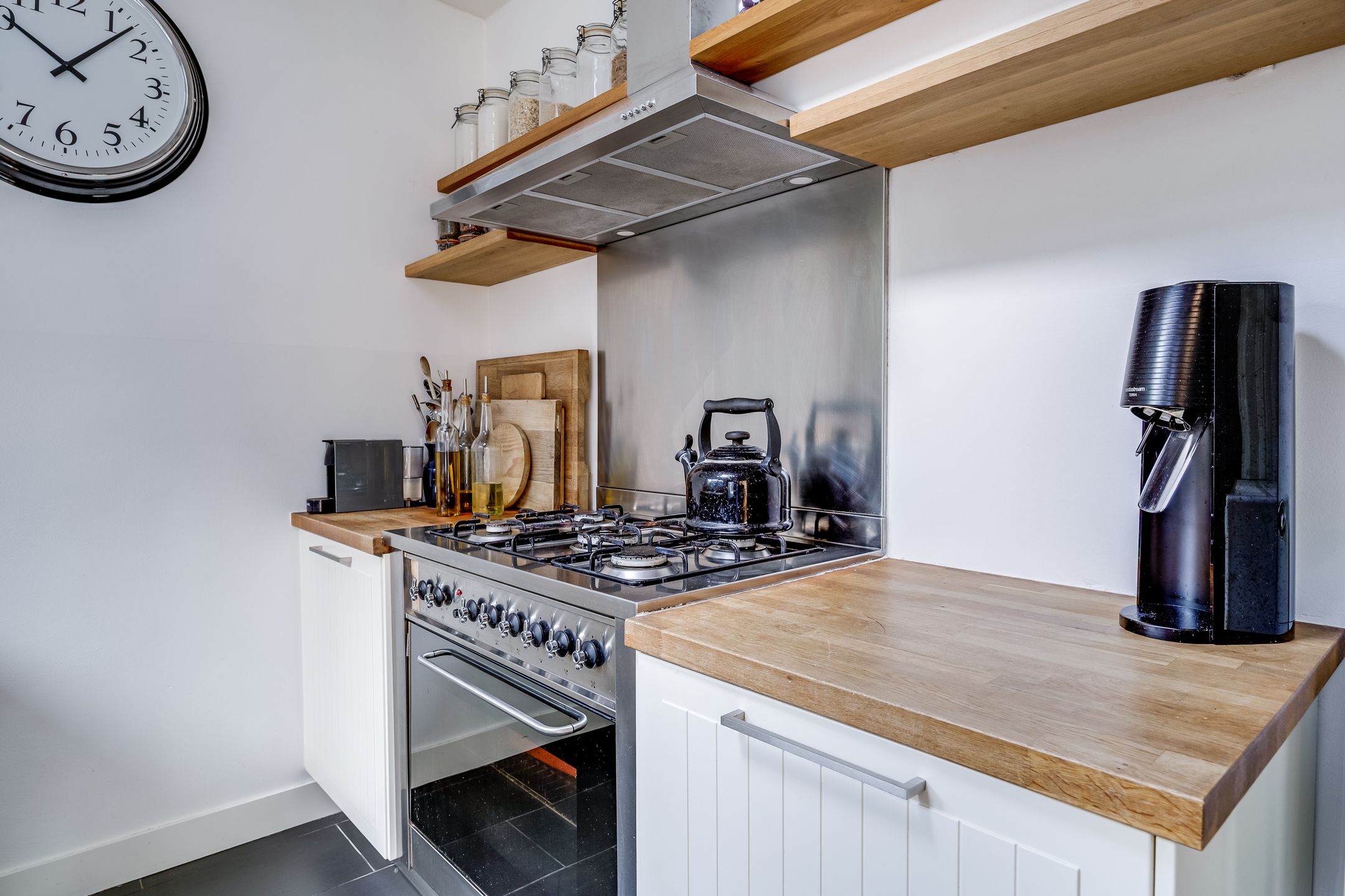 Foto 15 van Meidoornstraat 7