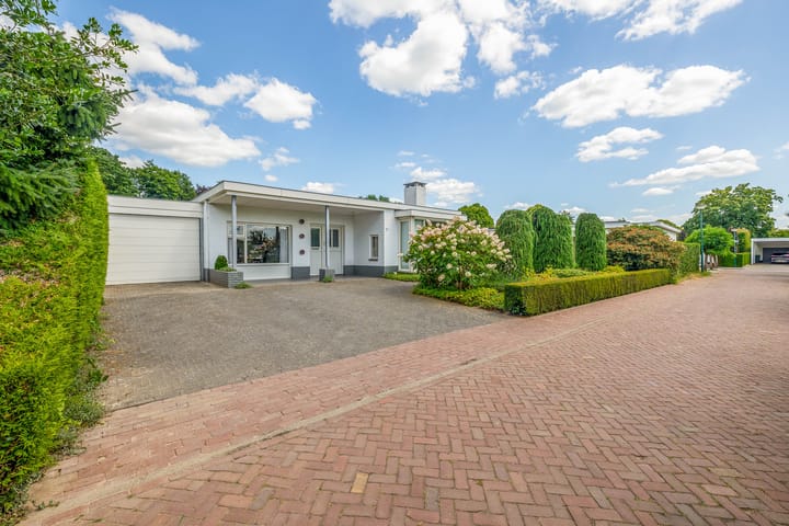 Foto 41 van Bisschop Rythoviusweg 7-A