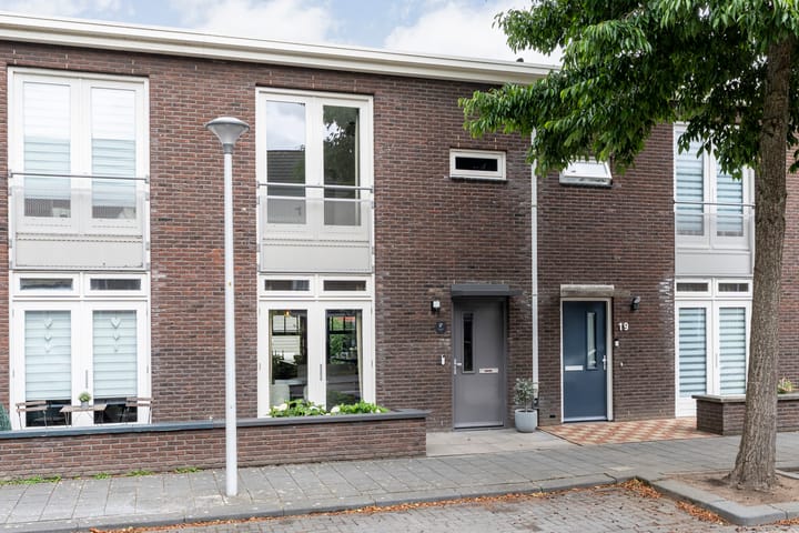 Foto 3 van Waterbies 17