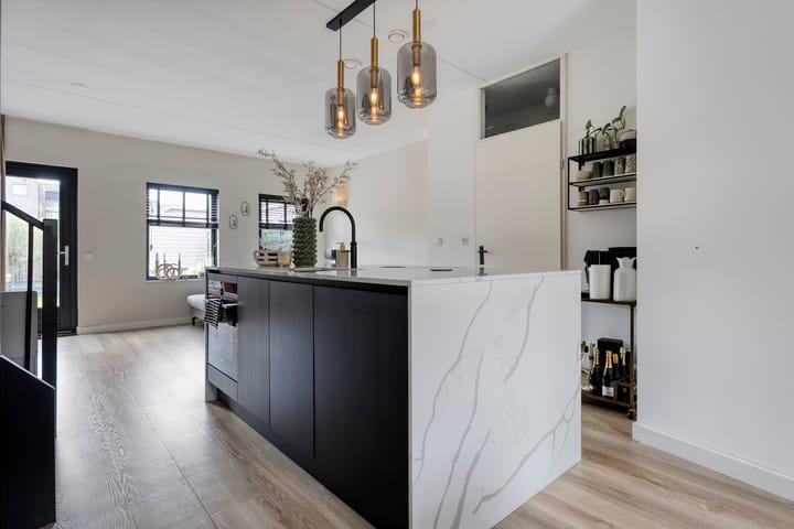 Foto 15 van Waterbies 17