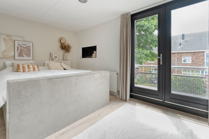 Foto 20 van Waterbies 17