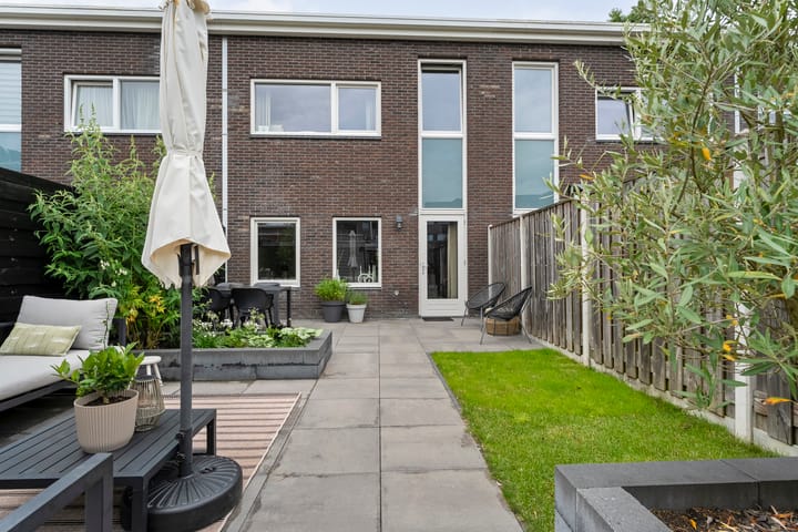 Foto 31 van Waterbies 17