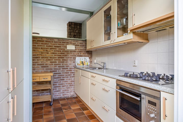 Foto 12 van Heemskerkerweg 226