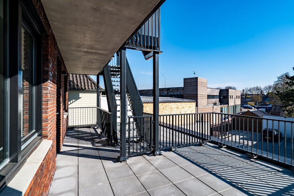 Foto 16 van Leeuwarderweg 1-104