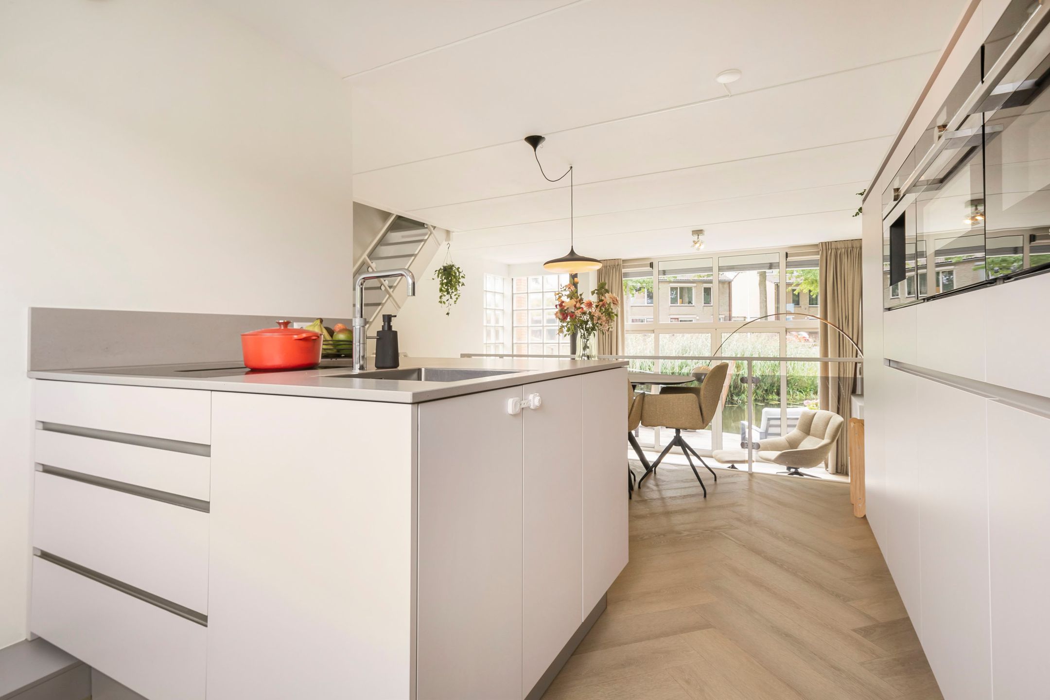 Photo 3 of De Bekroning 7