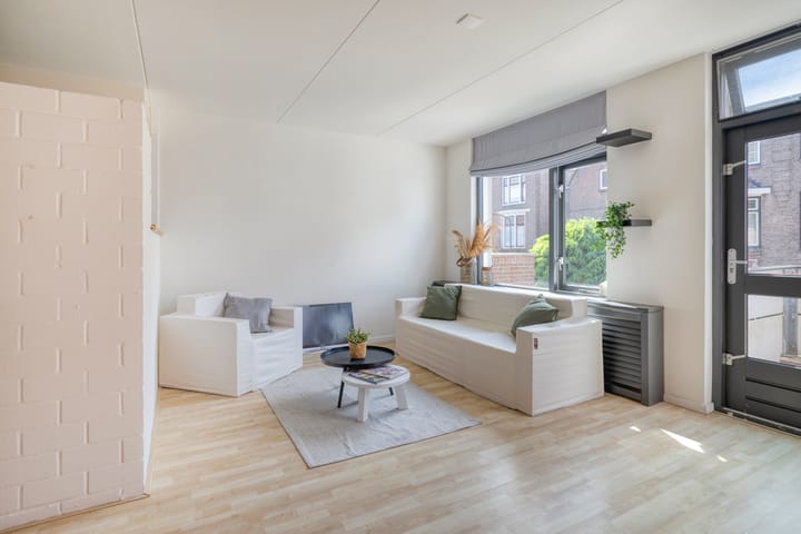 Foto 8 van Tuinbouwlaan 1-B6