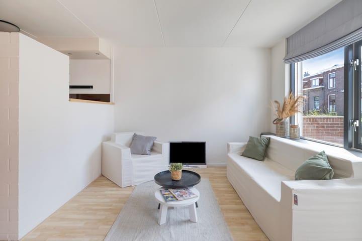 Foto 9 van Tuinbouwlaan 1-B6