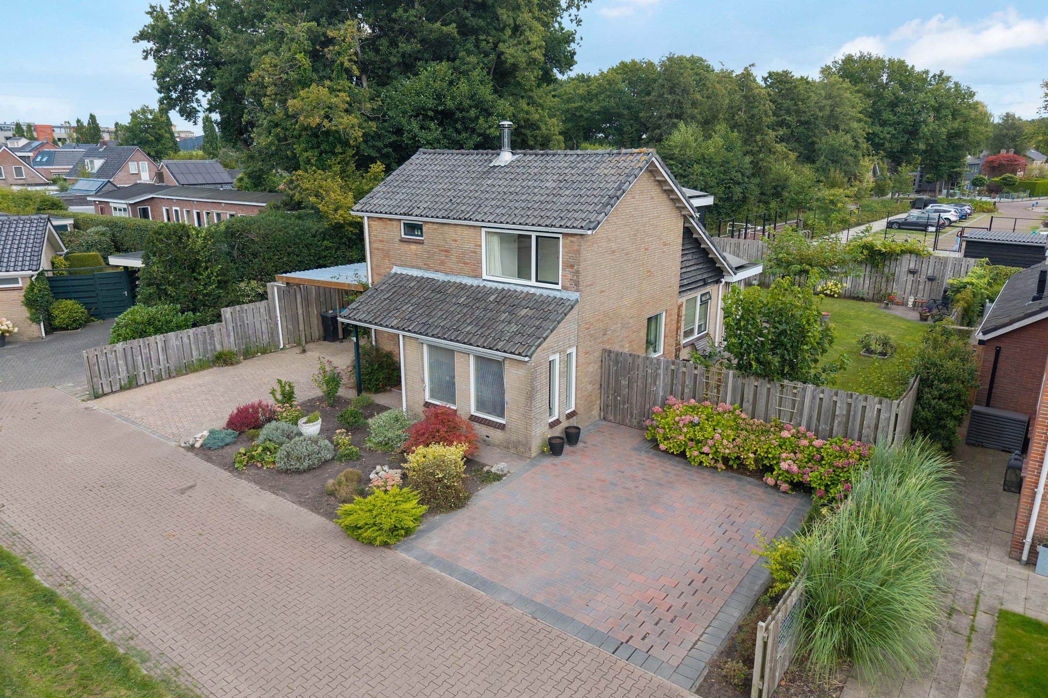 Foto 51 van T. Zondagstraat 6