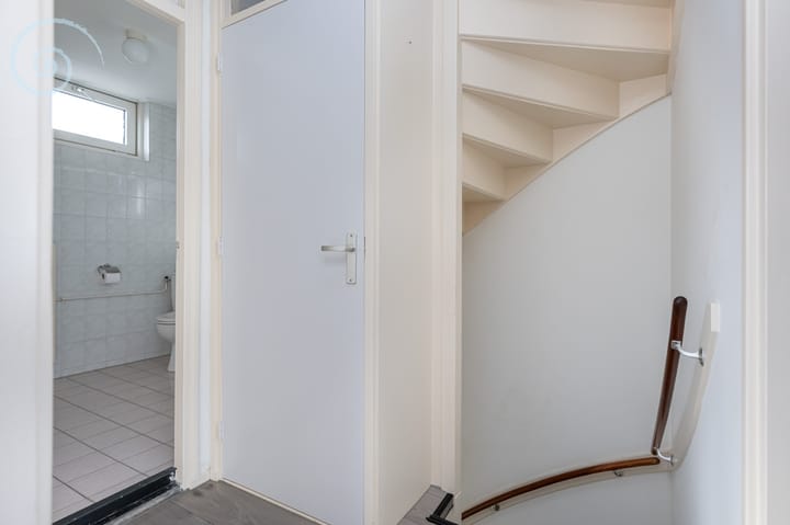 Foto 14 van Deltastraat 10