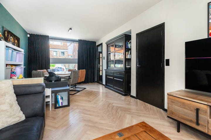 Foto 8 van Batavierstraat 12