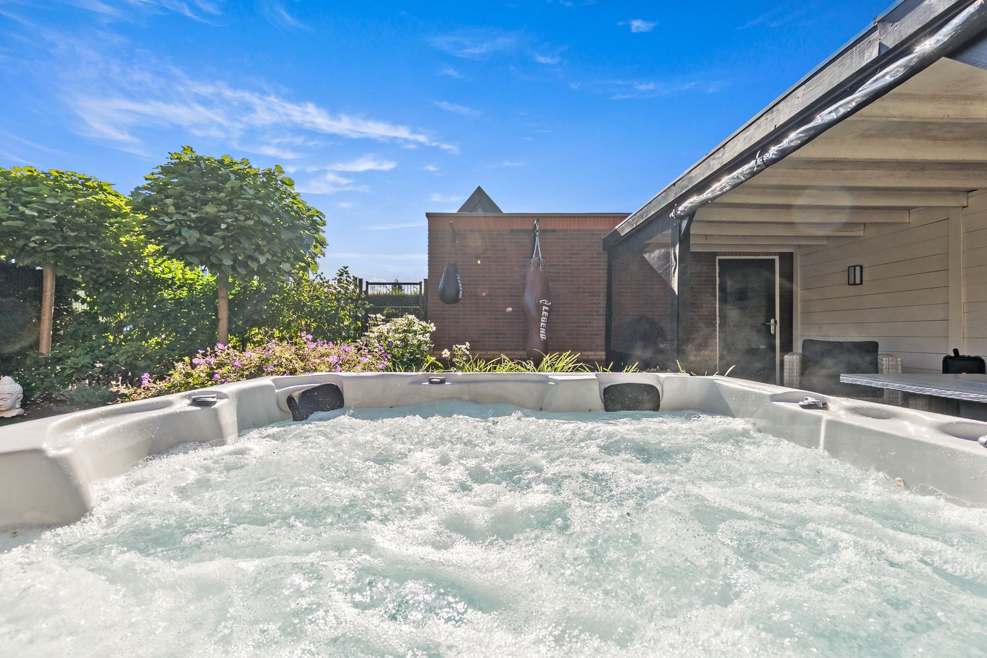 Foto 35 van Thomas Mannsingel 60