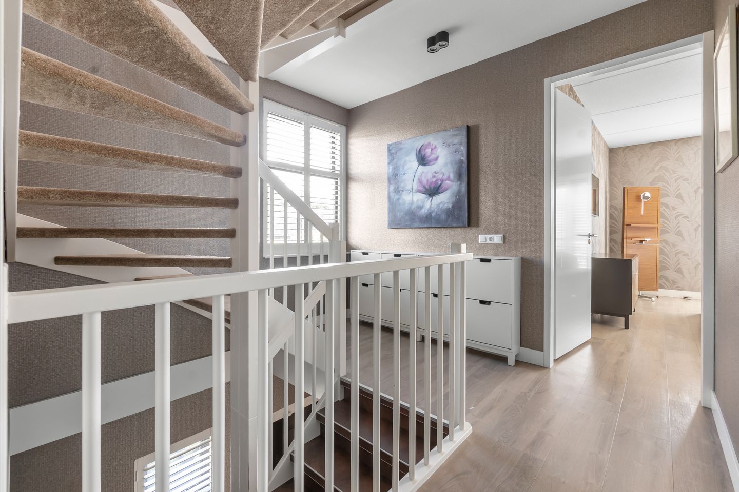 Foto 59 van Thomas Mannsingel 60