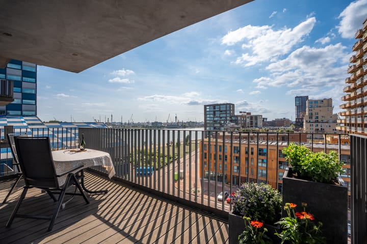 Foto 1 van Lloydstraat 236