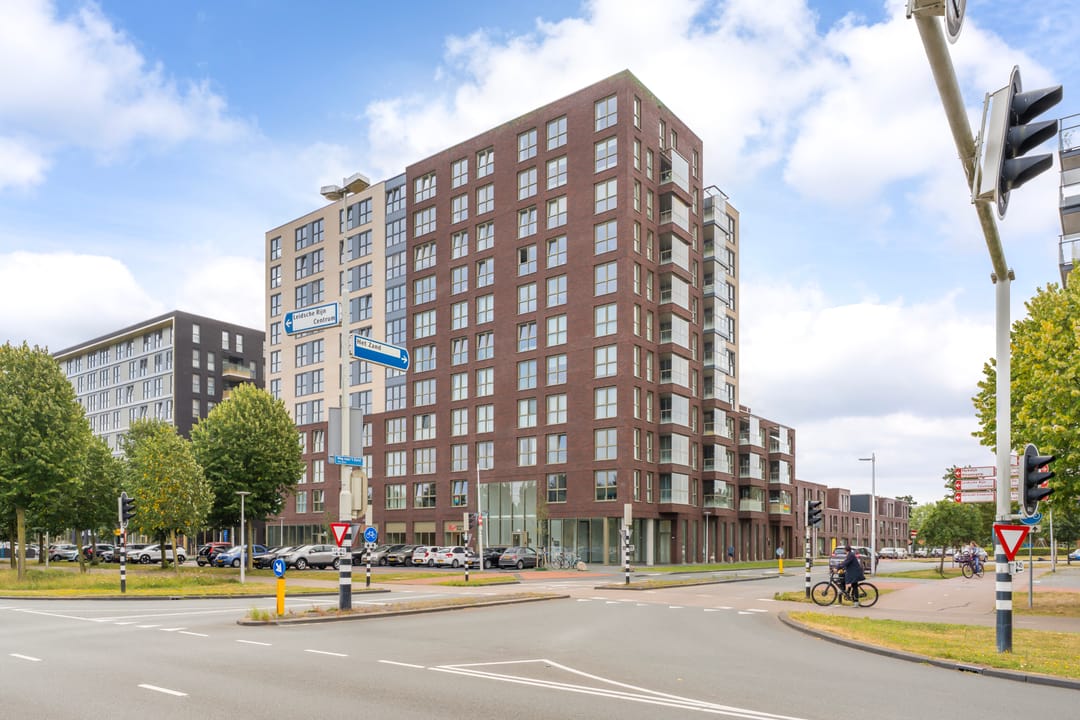 Foto 41 van Willem Frederik Hermansstraat 520