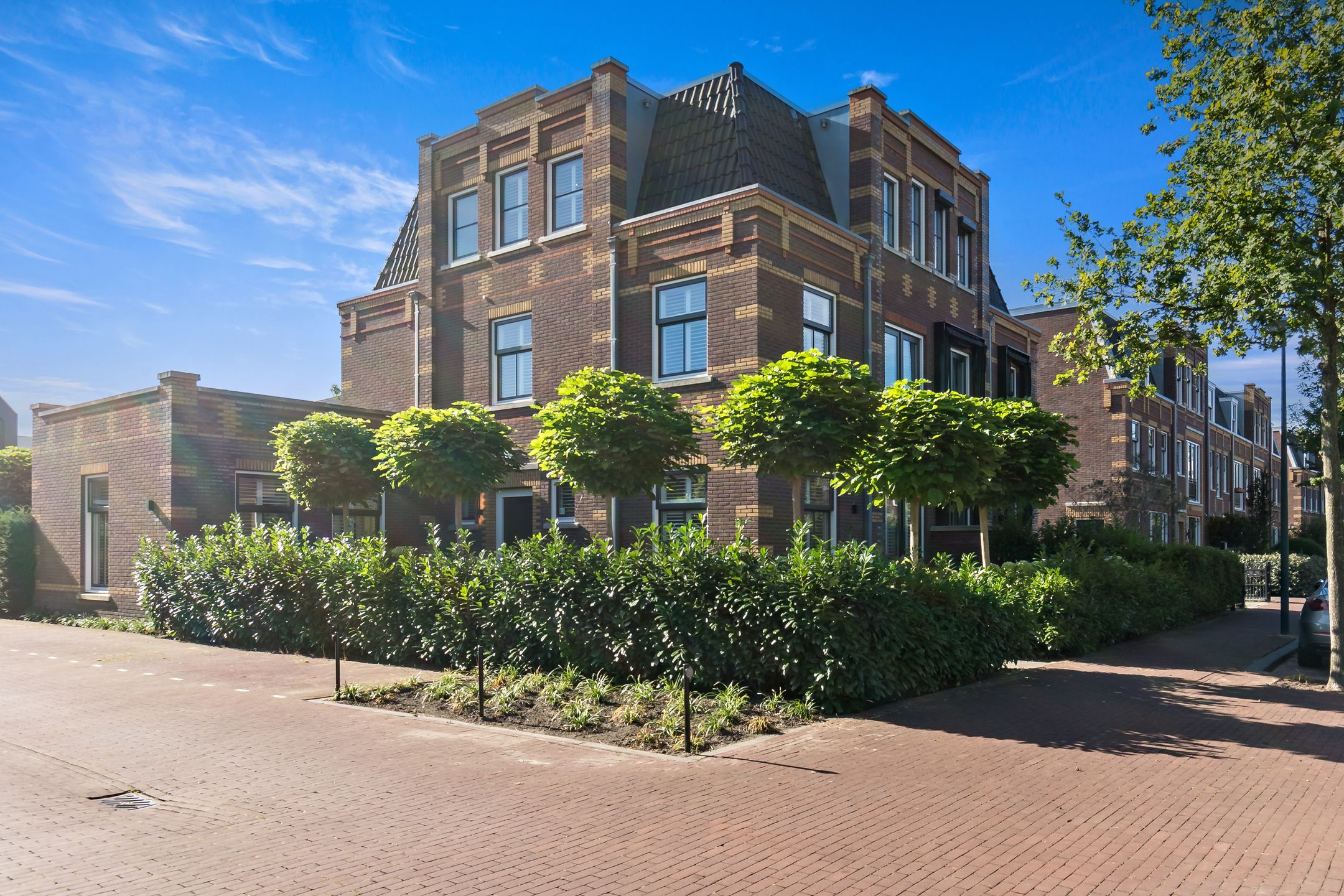 Foto 90 van Thomas Mannsingel 60