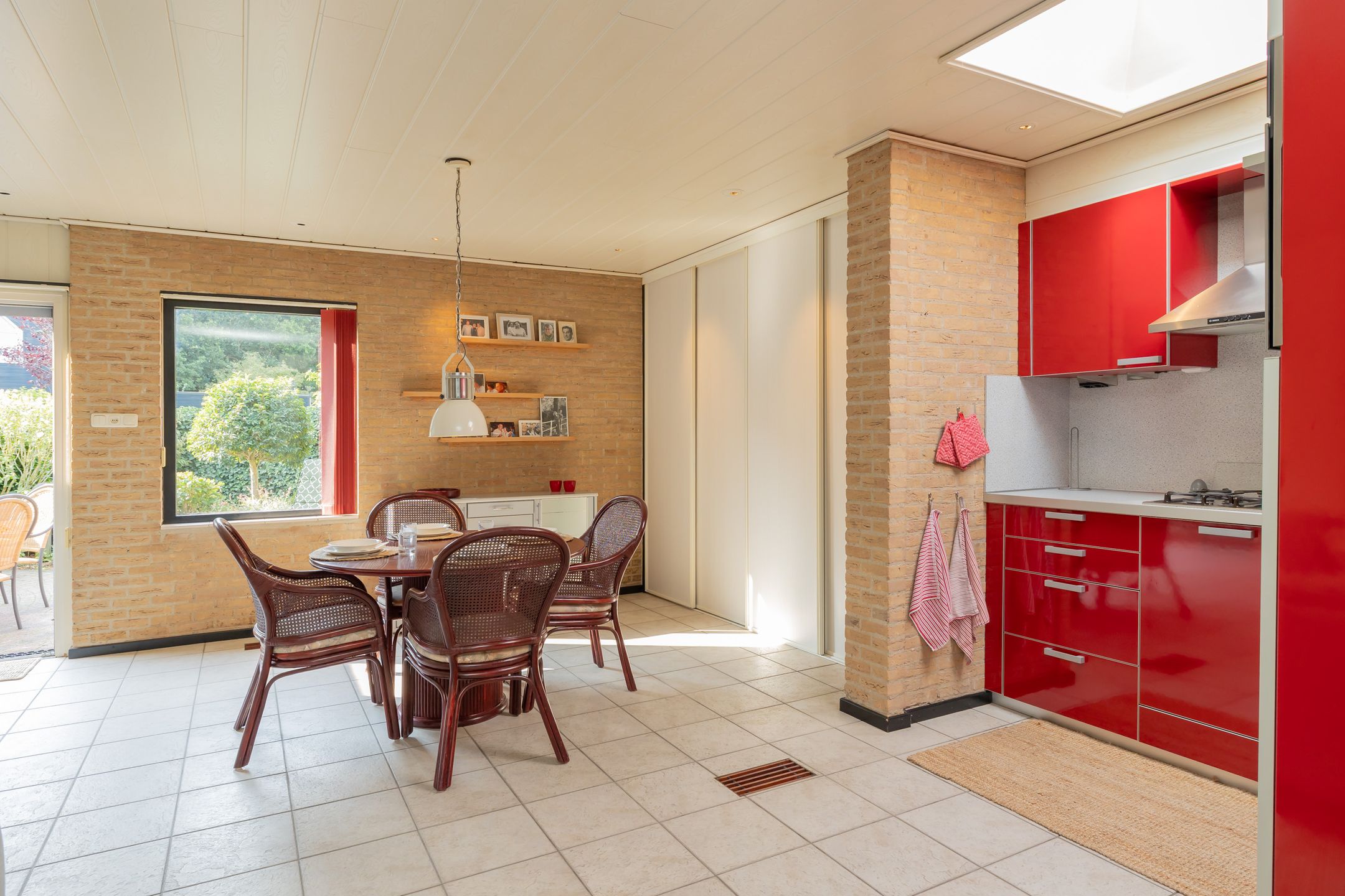 Photo 9 of Duinschooten 12-139