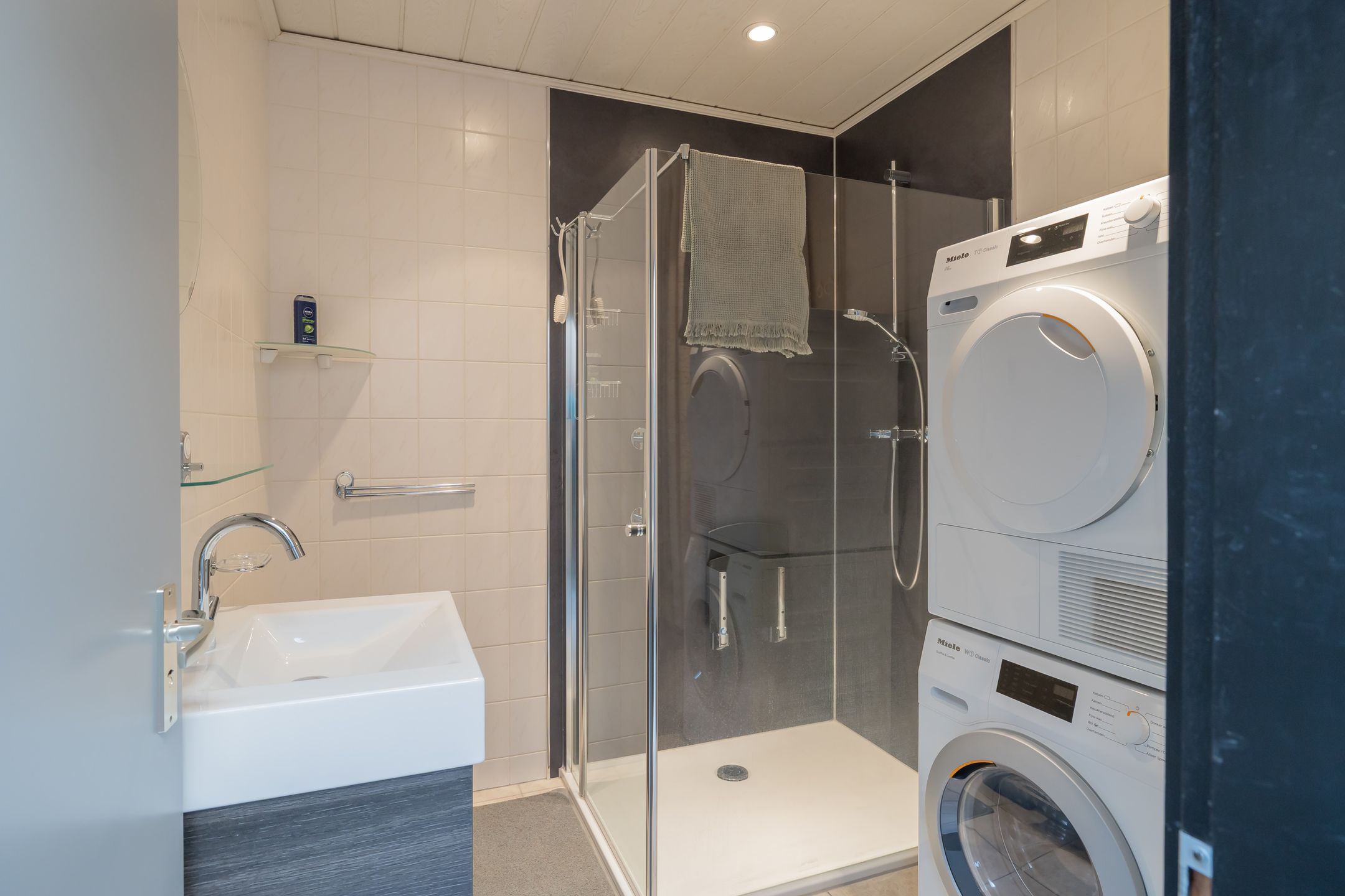 Photo 15 of Duinschooten 12-139