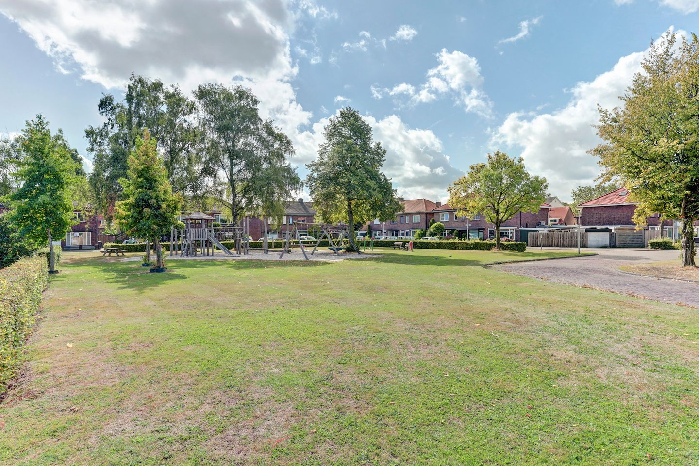 Foto 4 van Mercuriusplein 4