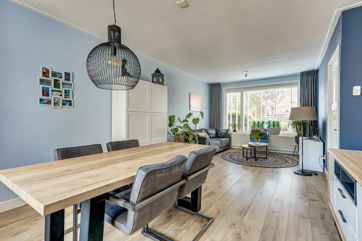 Foto 9 van Mercuriusplein 4