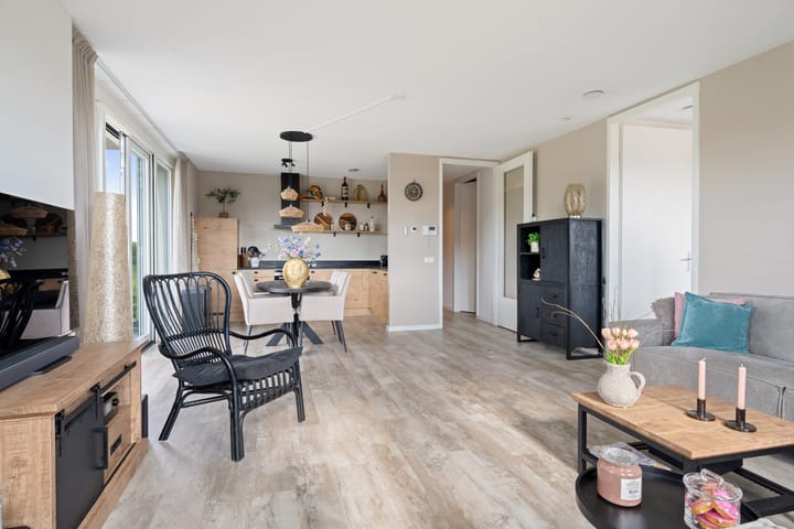 Foto 11 van Amalialaantje 46