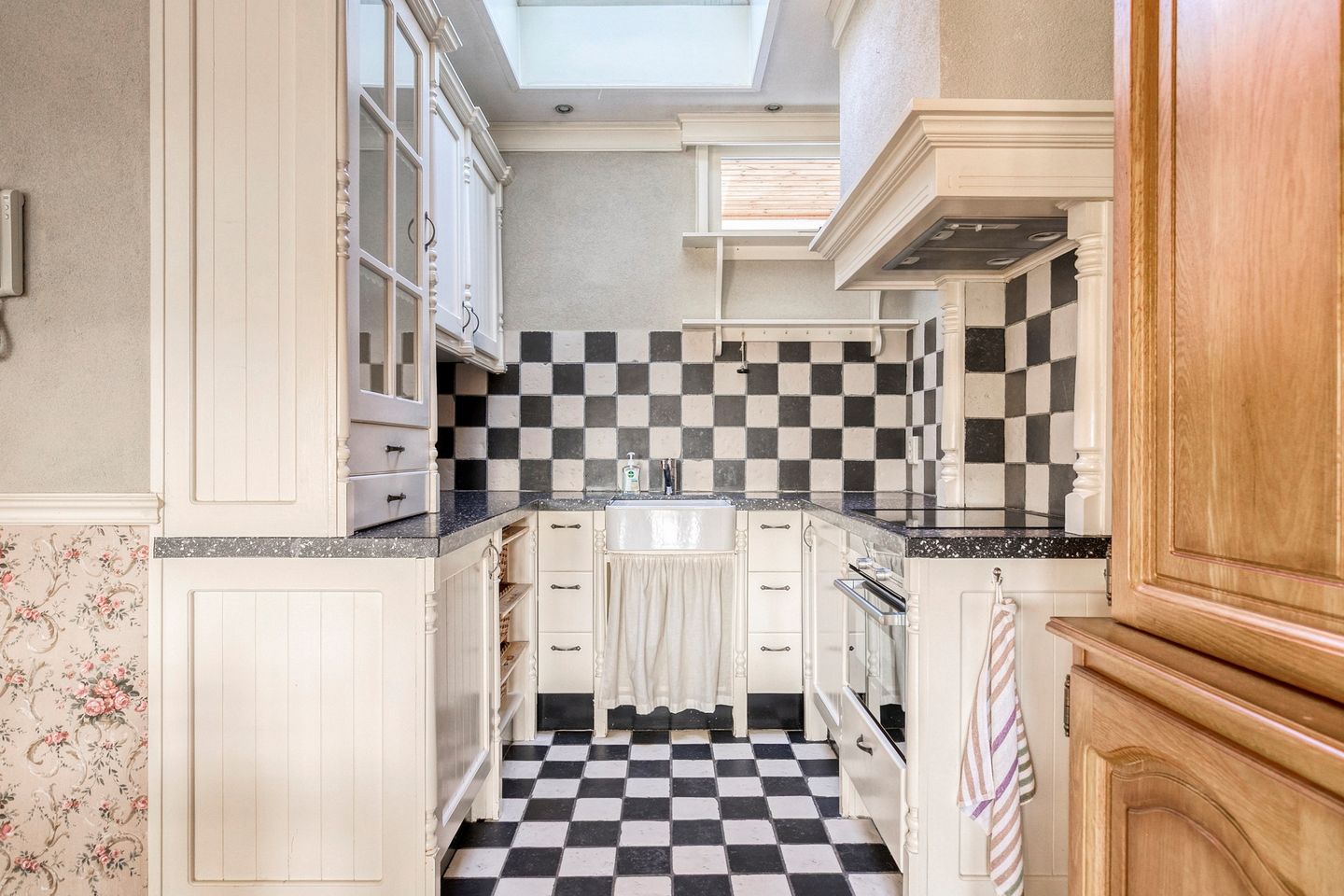 Foto 10 van Westvoorstraat 44