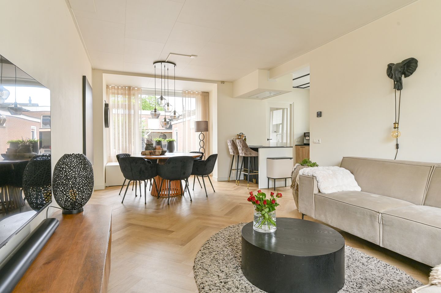 Foto 14 van Weerdingerstraat 217-I